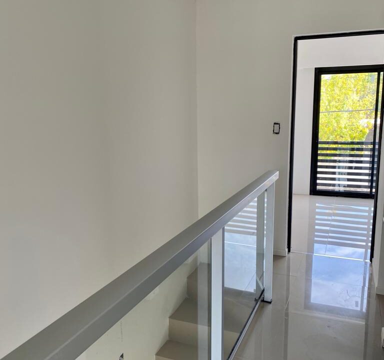 54255ee3-fa23-4a30-ad9c-3d961458486a