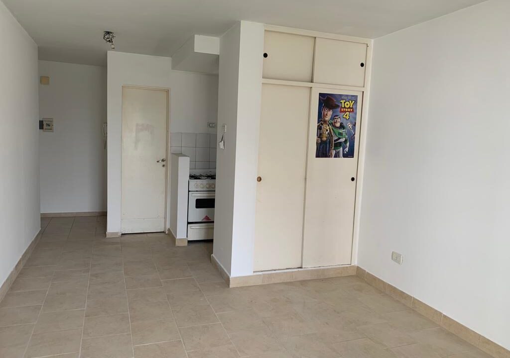 11e8c8ec-3006-44e2-9ad5-dff413ab948e