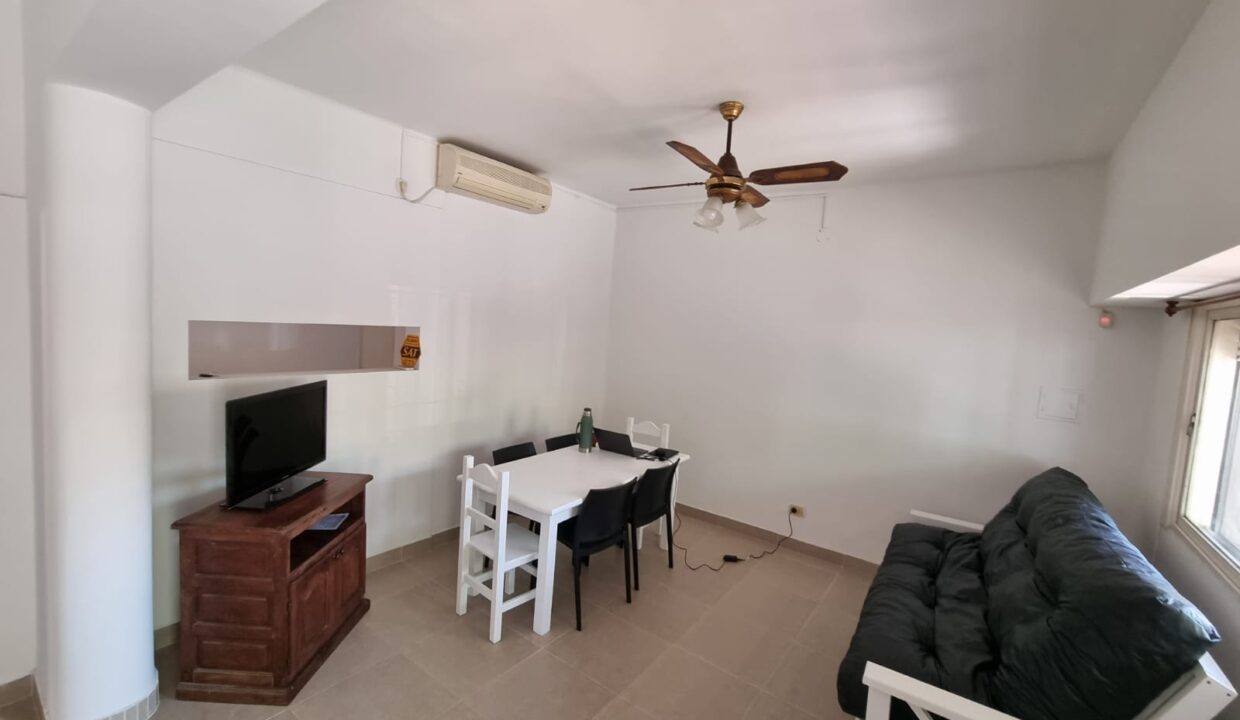 2cccf77d-580e-47ff-8782-7c4a9c191ac3