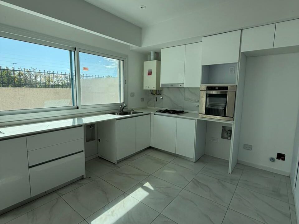 WhatsApp Image 2026-04-20 at 10.52.44 AM (4) - copia