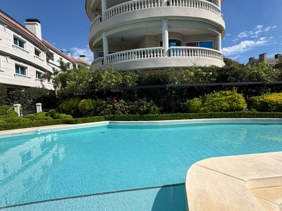 WhatsApp Image 2026-04-20 at 10.52.50 AM (2) - copia